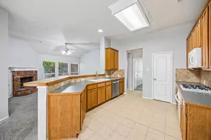 11361 Clover Knoll Dr, Frisco, TX 75035 - Photo 11