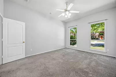 11361 Clover Knoll Drive, Frisco, TX 75035 - Photo 15