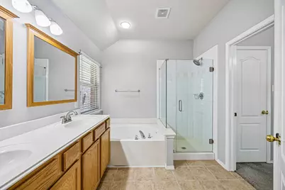 11361 Clover Knoll Drive, Frisco, TX 75035 - Photo 19