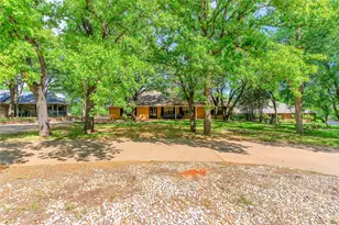 6212 Westover Dr, Granbury, TX 76049 - Photo 5