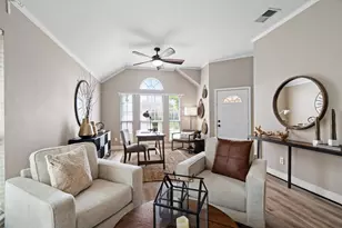 8601 Joshua Ct, North Richland Hills, TX 76182 - Photo 7