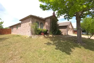 5901 Secco Ct, Fort Worth, TX 76179 - Photo 3
