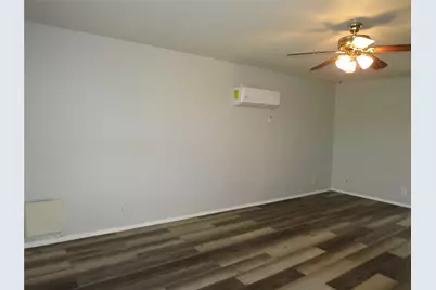 4647 S Bonnie Brae Street, Denton, TX 76226 - Photo 3