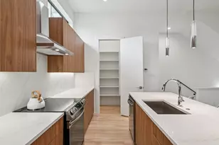 1775 Novela Wy, Dallas, TX 75215 - Photo 5