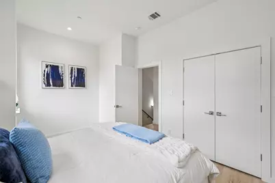 1775 Novela Way, Dallas, TX 75215 - Photo 23