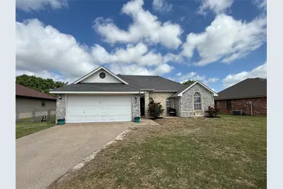 510 Ridgeway Boulevard, Weatherford, TX 76086 - Photo 1