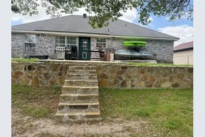 510 Ridgeway Boulevard, Weatherford, TX 76086 - Photo 3