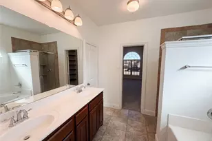 3717 Dutch Iris Ln, Forest Hill, TX 76140 - Photo 15