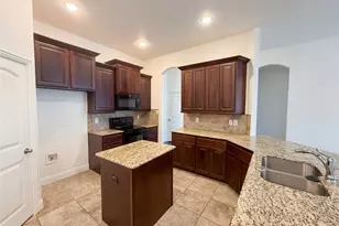 3717 Dutch Iris Ln, Forest Hill, TX 76140 - Photo 7