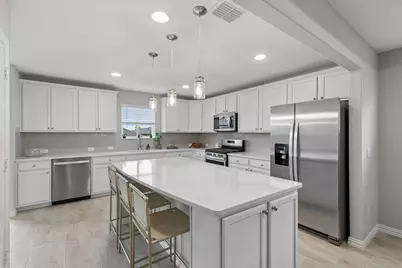 1217 Revolution Drive, Little Elm, TX 76227 - Photo 5