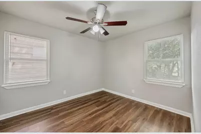 1913 San Antonio Street, Grand Prairie, TX 75051 - Photo 21