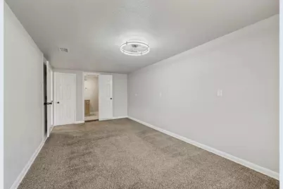 1913 San Antonio Street, Grand Prairie, TX 75051 - Photo 13