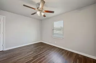 1913 San Antonio St, Grand Prairie, TX 75051 - Photo 25