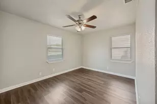 1913 San Antonio St, Grand Prairie, TX 75051 - Photo 23