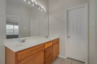 1779 Eagle River Trail, Lancaster, TX 75146 - Photo 17