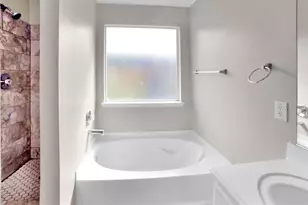 1010 Halifax Ln, Forney, TX 75126 - Photo 5