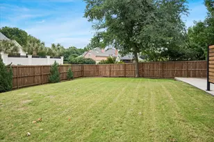 7624 Tallow Dr, Irving, TX 75063 - Photo 35
