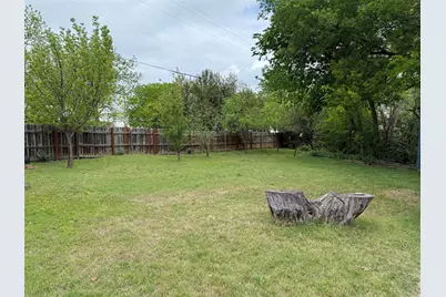 403 Avenue E Avenue, Valley Mills, TX 76689 - Photo 13