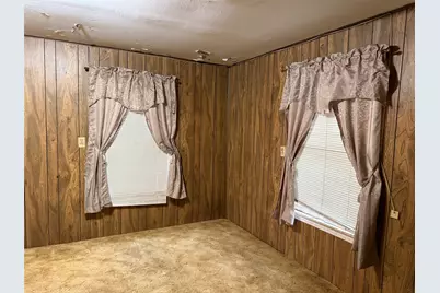 403 Avenue E Avenue, Valley Mills, TX 76689 - Photo 17