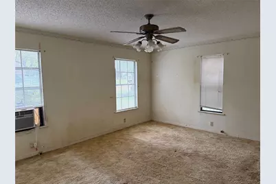 403 Avenue E Avenue, Valley Mills, TX 76689 - Photo 9