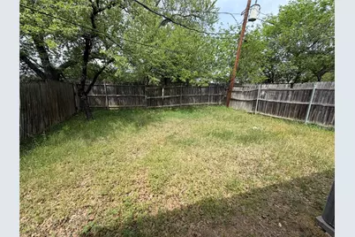 737 Woodland Court, Kennedale, TX 76060 - Photo 13