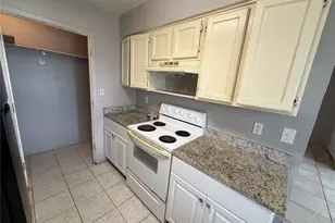 737 Woodland Ct, Kennedale, TX 76060 - Photo 5