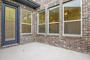 4536 English Maple Dr, Arlington, TX 76005 - Photo 23