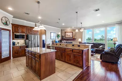 902 Saint Matthew Circle, Royse City, TX 75189 - Photo 7