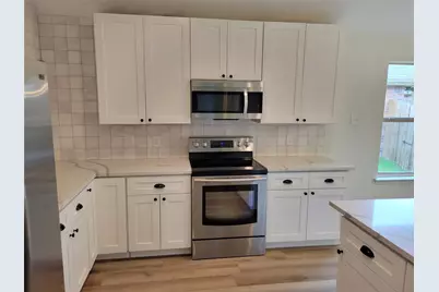 2201 Willow Creek Drive, Little Elm, TX 75068 - Photo 5