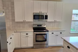 2201 Willow Creek Dr, Little Elm, TX 75068 - Photo 5