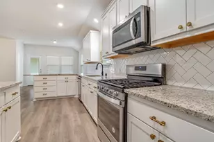 806 Brittany Dr, Anna, TX 75409 - Photo 9