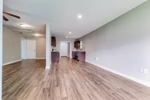 6437 Leana Ave, Dallas, TX 75241 - Photo 11