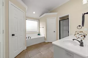 213 Desert Sky Rd, Waco, TX 76657 - Photo 15