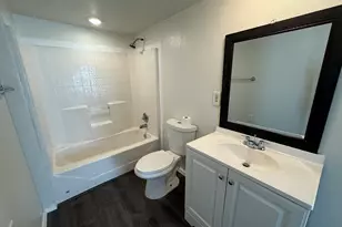 813 S Smith St, Ennis, TX 75119 - Photo 35