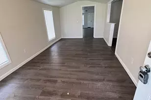 813 S Smith St, Ennis, TX 75119 - Photo 13