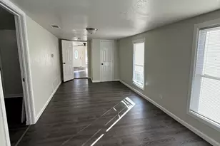 813 S Smith St, Ennis, TX 75119 - Photo 15