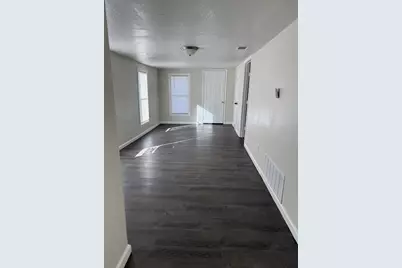 813 S Smith Street, Ennis, TX 75119 - Photo 17