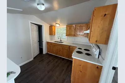 813 S Smith Street, Ennis, TX 75119 - Photo 5