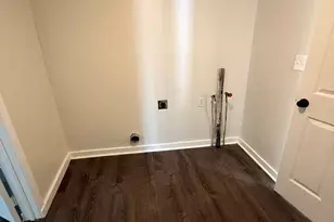 813 S Smith St, Ennis, TX 75119 - Photo 11