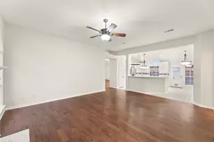 8513 Mill Creek Rd, Irving, TX 75063 - Photo 19