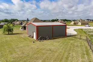 112 Knob Ct, Springtown, TX 76082 - Photo 35