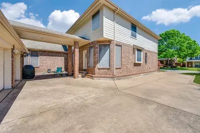 8421 Parkdale Drive, North Richland Hills, TX 76182 - Photo 23