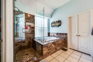 8421 Parkdale Dr, North Richland Hills, TX 76182 - Photo 13