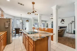 8421 Parkdale Dr, North Richland Hills, TX 76182 - Photo 5