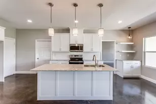 2909 Blue Heron Cir, Mt Pleasant, TX 75455 - Photo 9