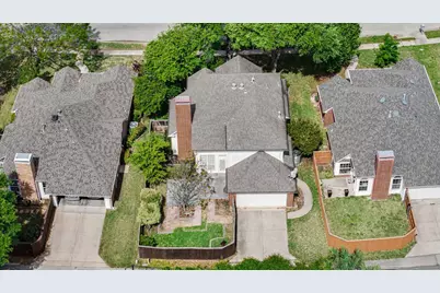 337 Touchdown Drive, Irving, TX 75063 - Photo 35