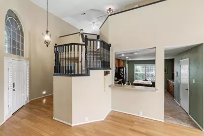 337 Touchdown Drive, Irving, TX 75063 - Photo 7