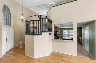 337 Touchdown Dr, Irving, TX 75063 - Photo 7