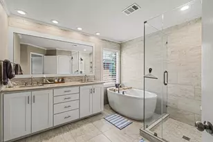 337 Touchdown Dr, Irving, TX 75063 - Photo 27