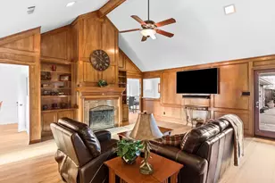 4644 Ridgeside Dr, North Richland Hills, TX 76180 - Photo 9